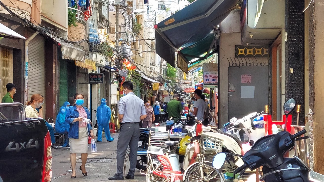 Liên quan chùm ca bệnh Covid-19 ở quận 3: Tất cả 1.861 người có kết quả âm tính