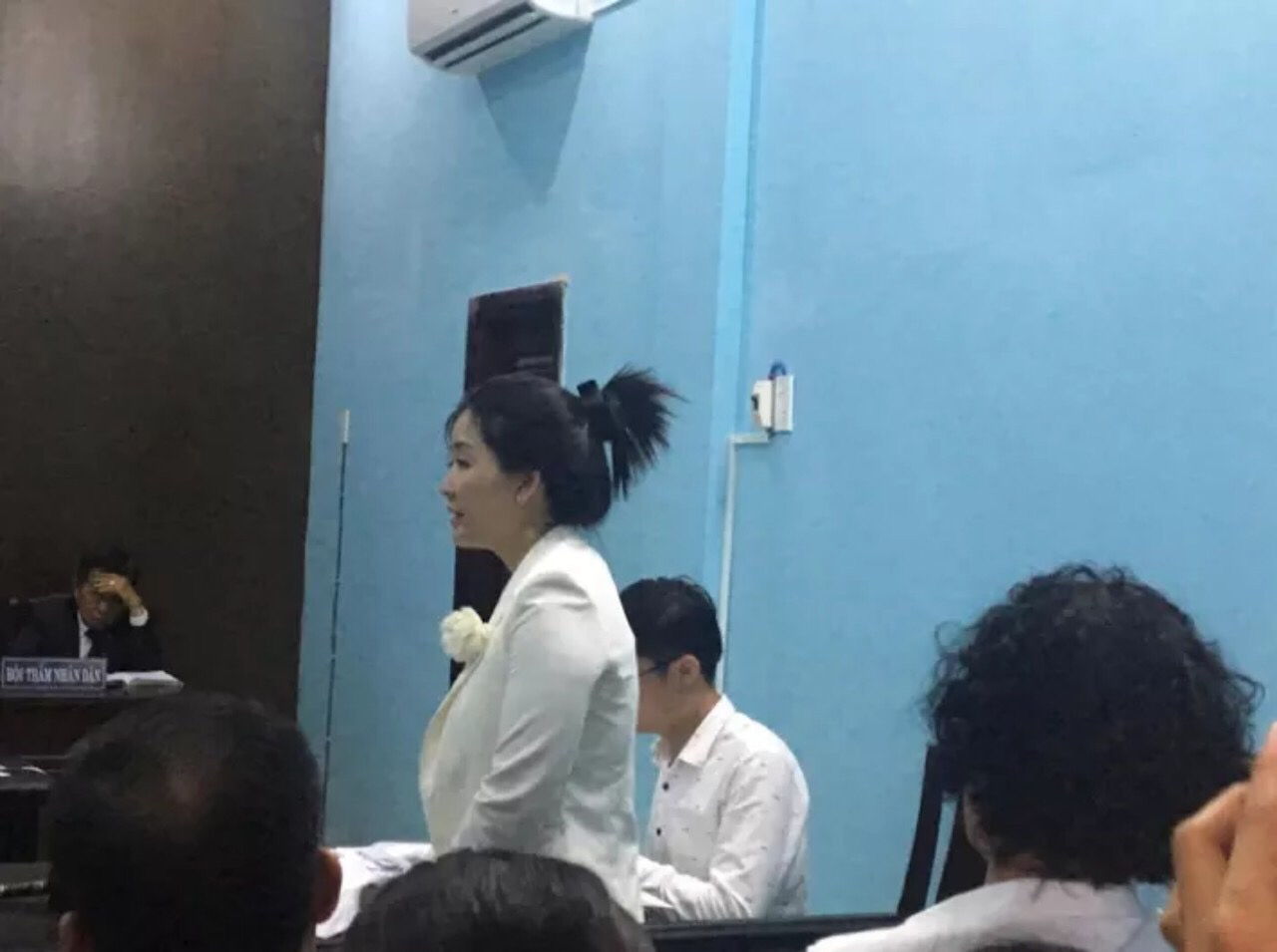 Vụ kiện giữa FV với bệnh nhân: Bệnh nhân phải xin lỗi công khai trên 3 tờ báo