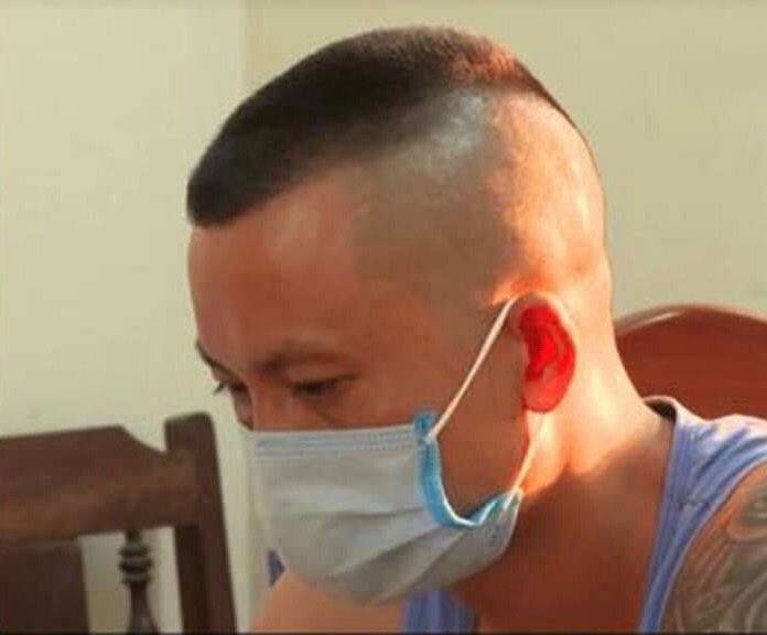 Tụ tập ăn nhậu trong thời gian cách ly, đấm nhân viên chốt kiểm soát Covid-19