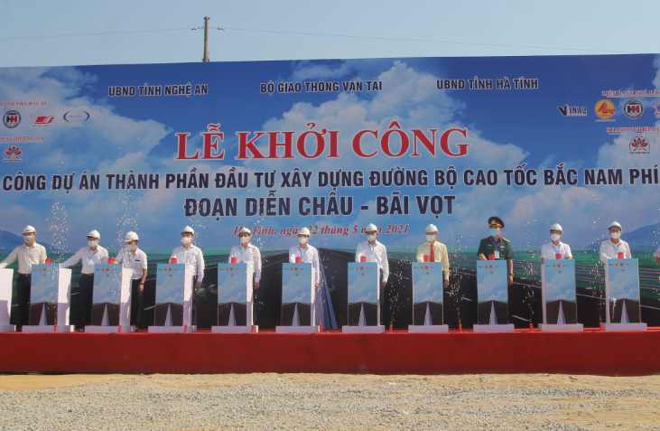 Khởi công dự án thành phần cao tốc Bắc - Nam hơn 11.000 tỉ đồng