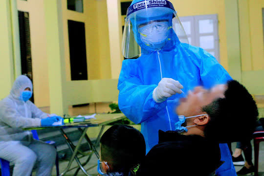 Nữ giáo viên mắc Covid-19, chồng và con âm tính nhưng có kháng thể virus SARS-CoV-2
