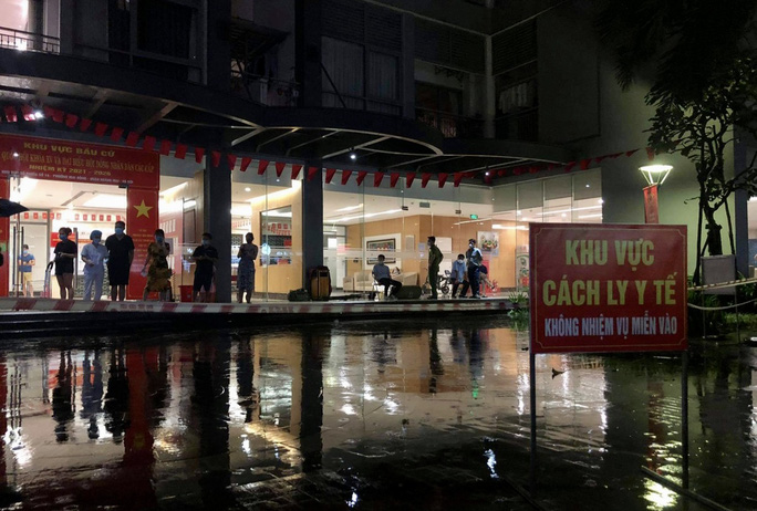 Vợ chồng dương tính SARS-CoV-2 ở Times City đi nhiều nơi, tiếp xúc nhiều người