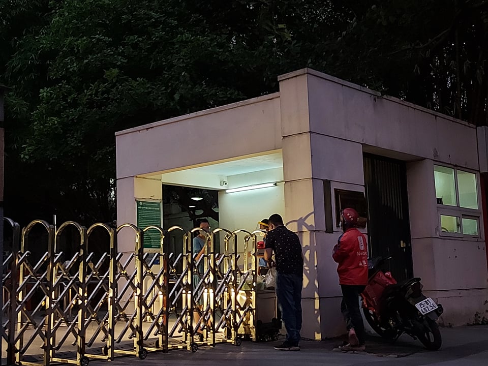 C&oacute; c&aacute;n bộ ho sốt v&agrave; đau họng, Bộ TN-MT nội bất xuất, ngoại bất nhập - Ảnh 5.