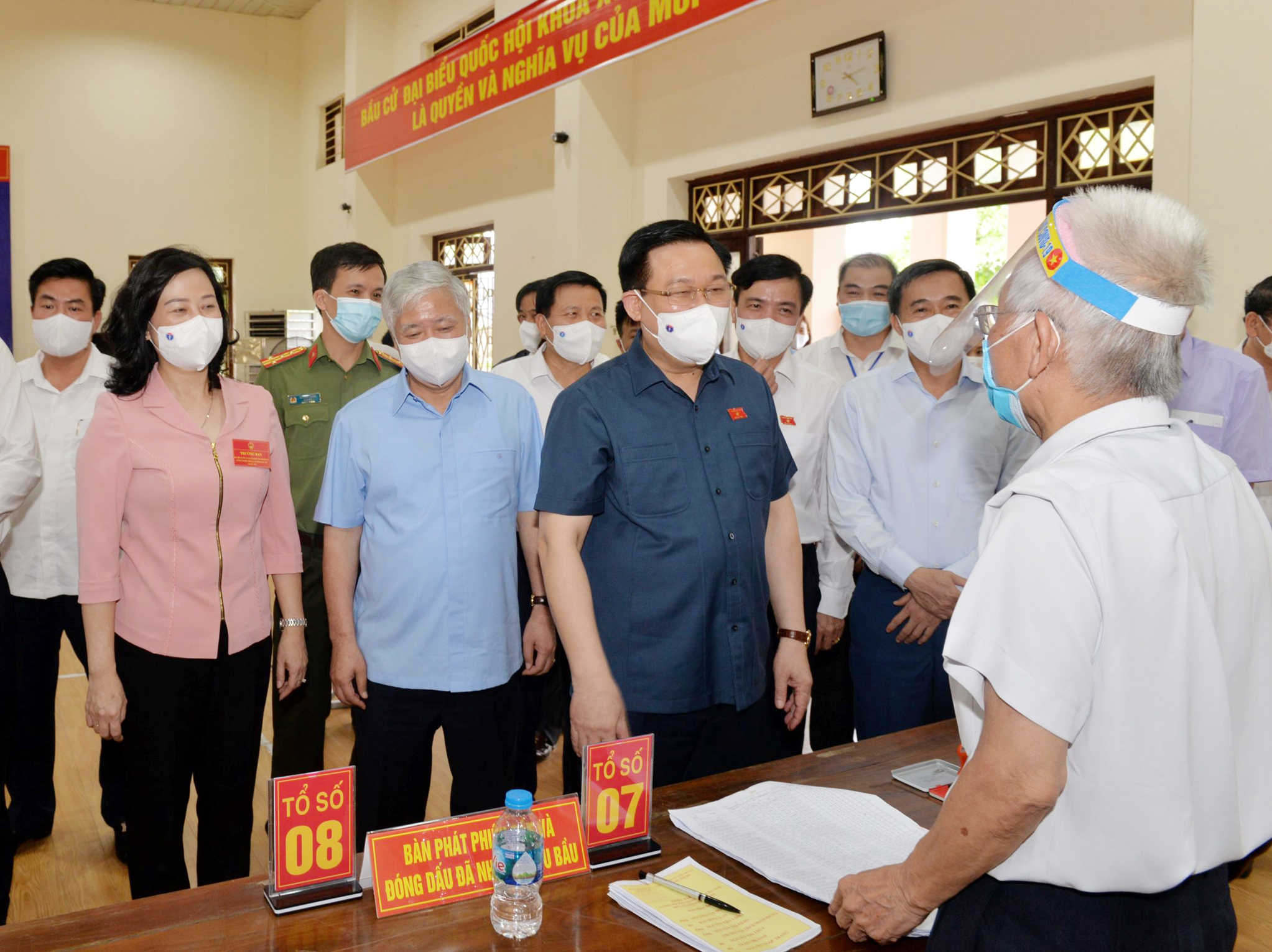 Đã có 98,43% cử tri trên cả nước đi bầu cử