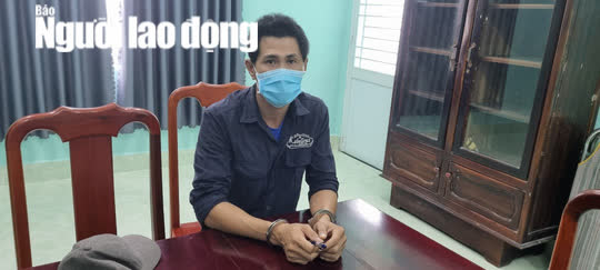 CLIP: Bắt tạm giam gã đàn ông tiếp tay cho người Trung Quốc vượt biên - Ảnh 2.