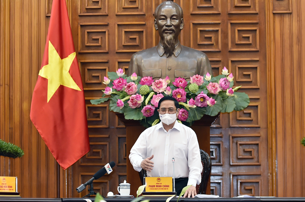 Thủ tướng: Quyết tâm đẩy lùi đợt dịch này, thực hiện thần tốc chiến lược vắc-xin - Ảnh 1.