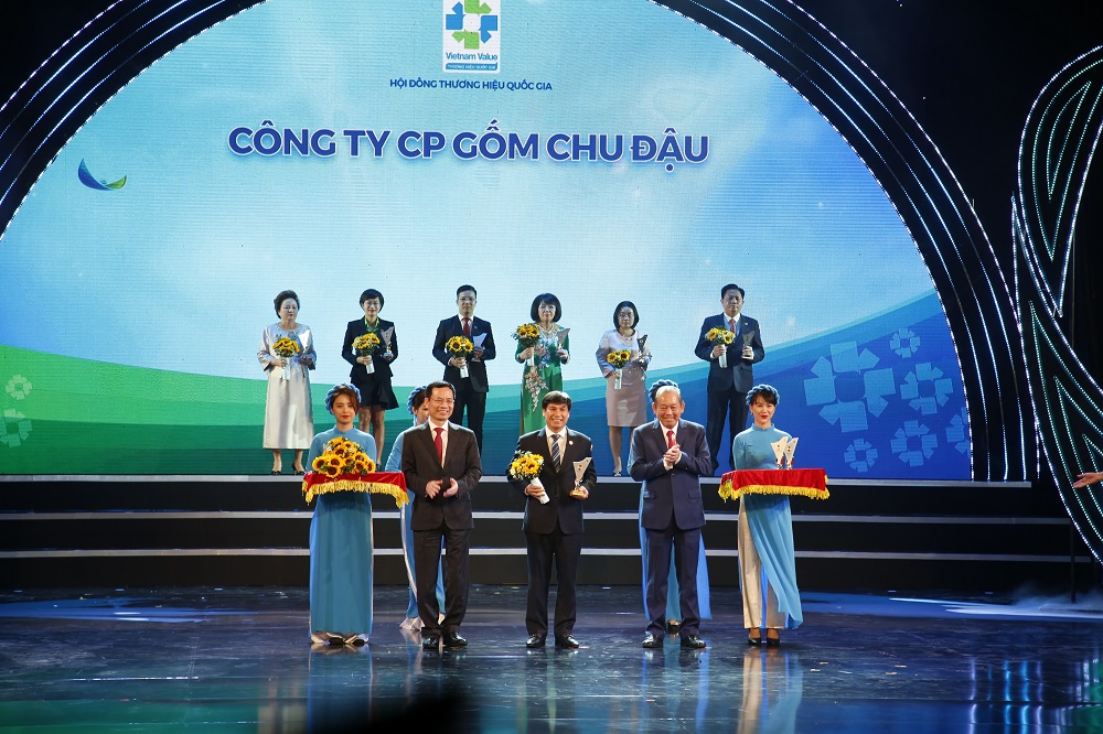 Tập đo&agrave;n BRG v&agrave; SeABank được vinh danh Thương hiệu Quốc gia 2020 - Ảnh 3.