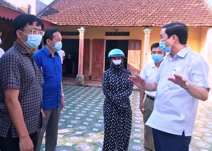 Thanh niên mắc Covid-19 ho dai dẳng 1 tuần không đi khám mà bắt xe khách về quê