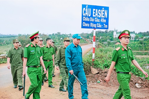 Giải quyết vướng mắc trong thực hiện bảo hiểm xã hội bắt buộc đối với người làm việc tại UBND cấp xã