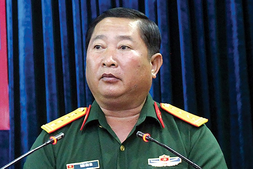Thiếu tướng, Phó tư lệnh Quân khu 9 bị cách chức tất cả chức vụ trong Đảng
