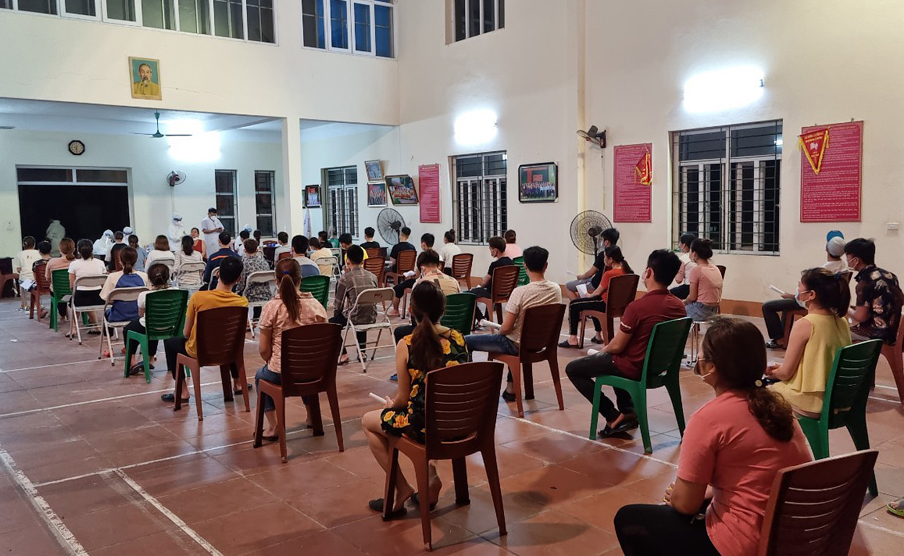 Bắc Giang thêm 375 ca dương tính SARS-CoV-2, tỷ lệ F1 âm tính thành dương tính rất cao