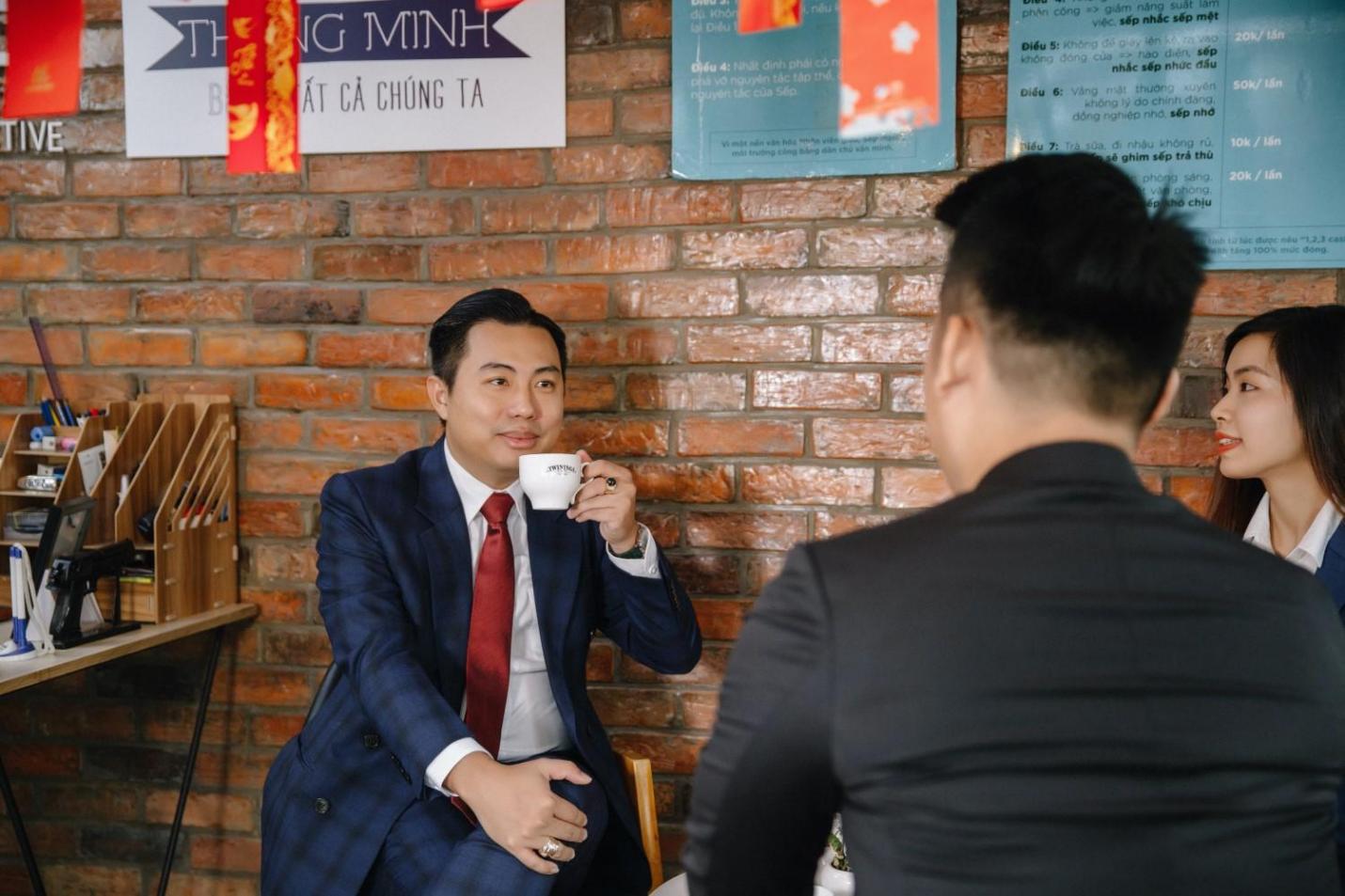 May vest doanh nhân tận nơi chuyên nghiệp với Mon Amie - Ảnh 2.
