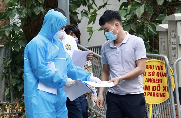 Hà Nội đã ghi nhận 154 ca dương tính SARS-CoV-2 liên quan 8 chùm ca bệnh ở cộng đồng