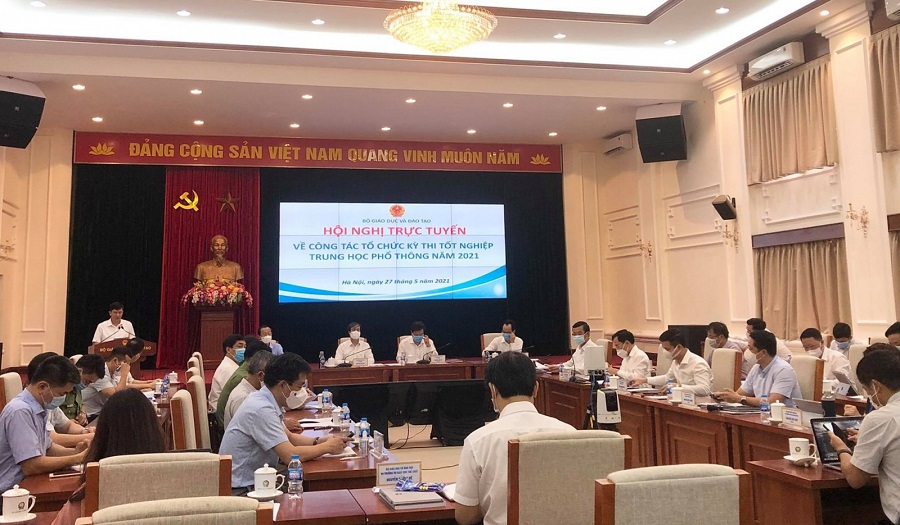 18 học sinh lớp 12 mắc Covid-19 - Ảnh 1.
