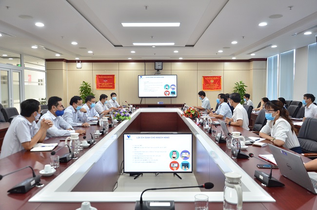 PC Quảng Ngãi: Đẩy mạnh việc thu hộ tiền điện qua ví điện tử VNPT Pay