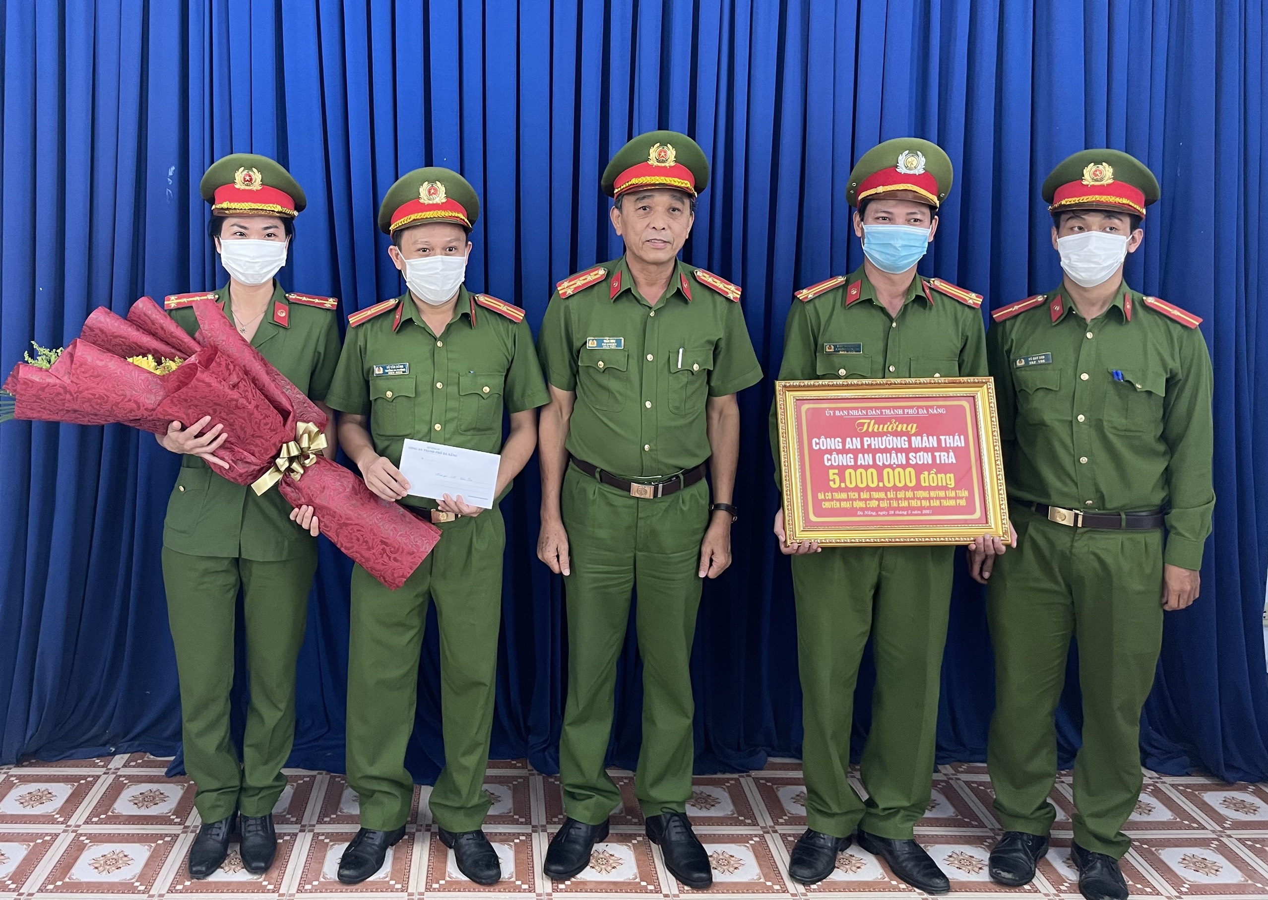 Bắt giam nam thanh ni&ecirc;n chuy&ecirc;n cướp giật tr&ecirc;n c&aacute;c tuyến đường ven biển Đ&agrave; Nẵng - Ảnh 2.