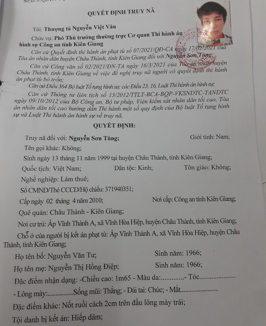 Truy n&atilde; kẻ hiếp d&acirc;m phụ nữ c&ugrave;ng x&oacute;m sau khi h&iacute;t keo con voi - Ảnh 2.