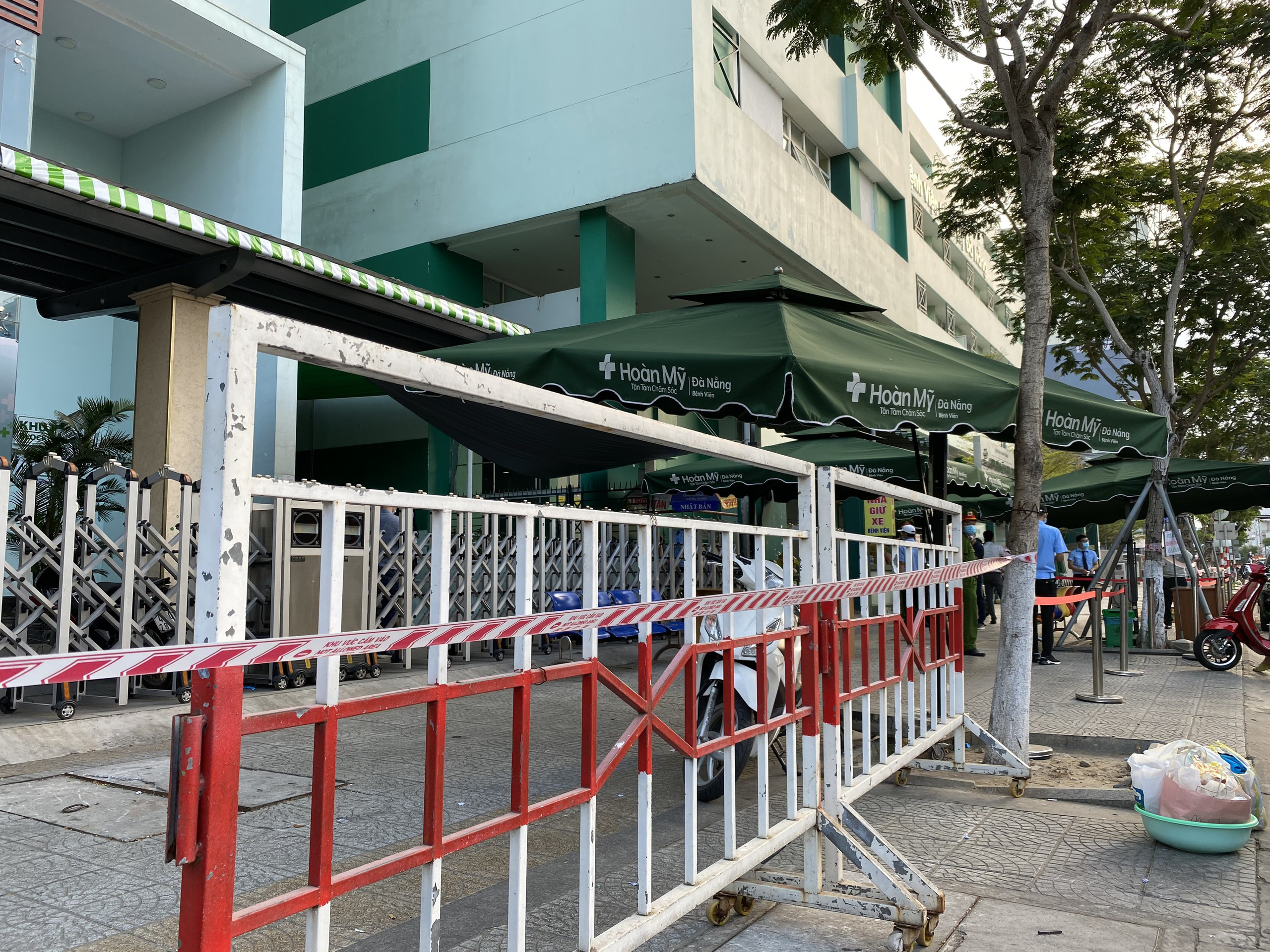 Đà Nẵng xin Thủ tướng cho phép dừng tiếp nhận chuyến bay đưa công dân nhập cảnh - Ảnh 1.