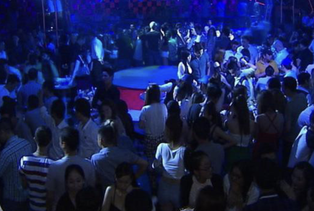 Cần Thơ tạm dừng hoạt động karaoke, massage, vũ trường từ ngày 4-5