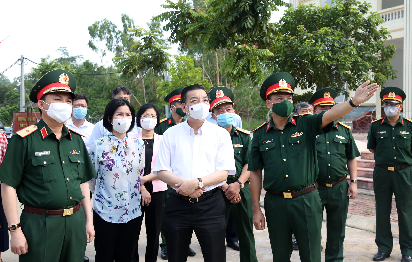 VIDEO: C&aacute;c ca F0 tăng nhanh, Chủ tịch Chu Ngọc Anh thị s&aacute;t tại khu c&aacute;ch ly - Ảnh 2.