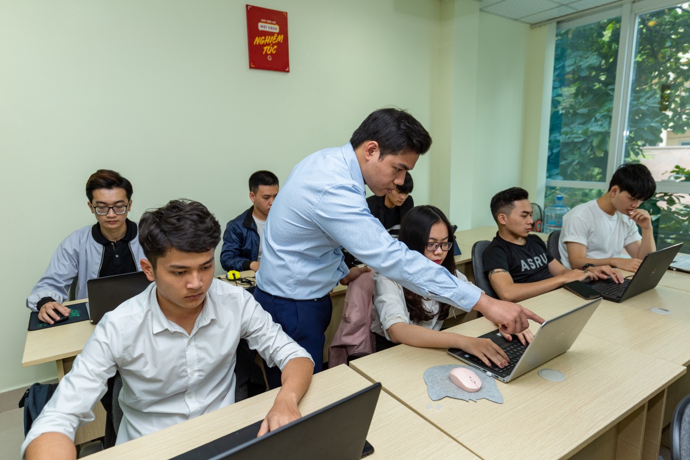 Đón đầu xu thế một số khối ngành đang hot trong thời kỳ dịch bệnh Covid-19
