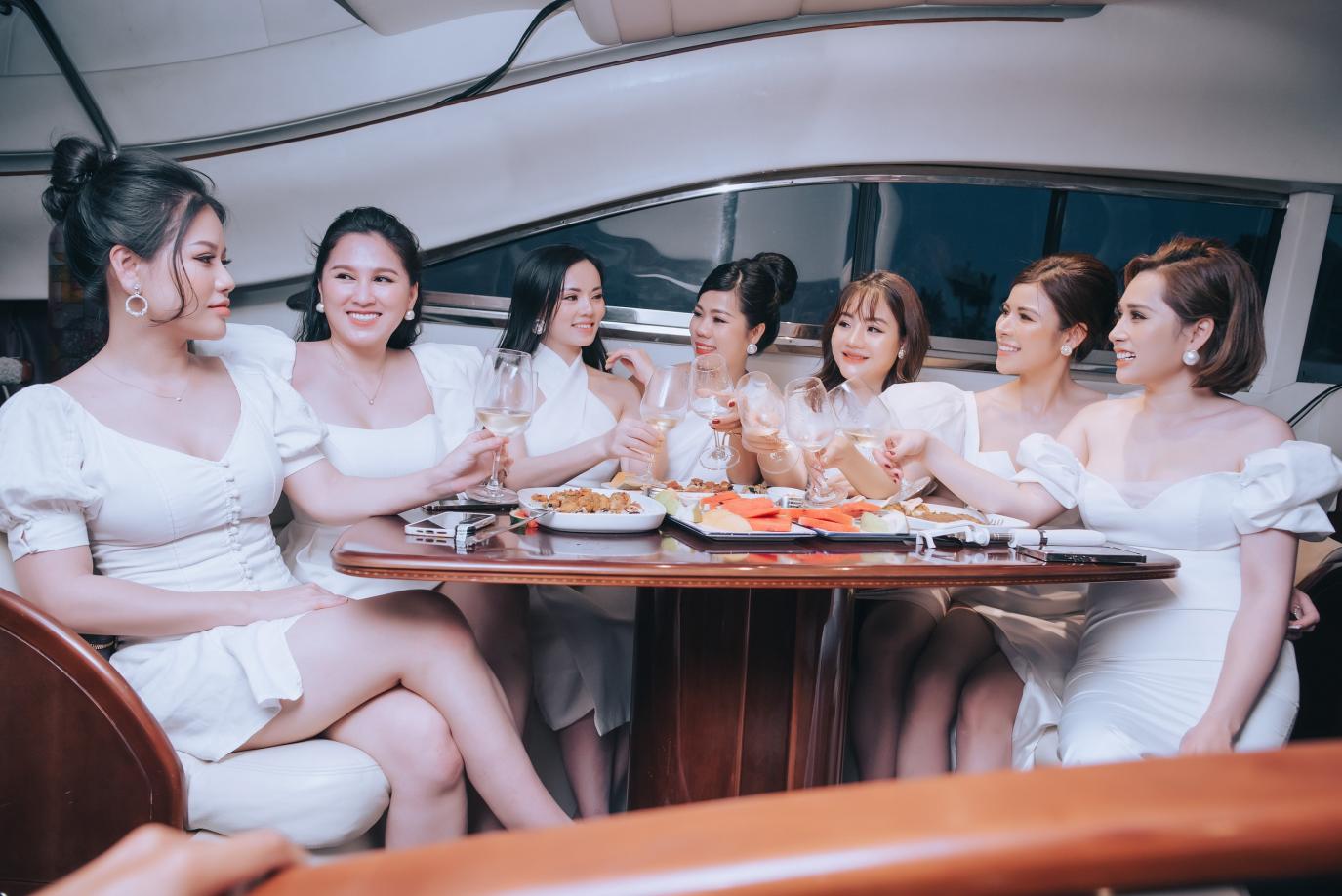 CEO M&atilde; Hồng: x&acirc;y dựng th&agrave;nh c&ocirc;ng nhờ kh&aacute;t khao l&agrave;m đẹp cho mọi người - Ảnh 3.