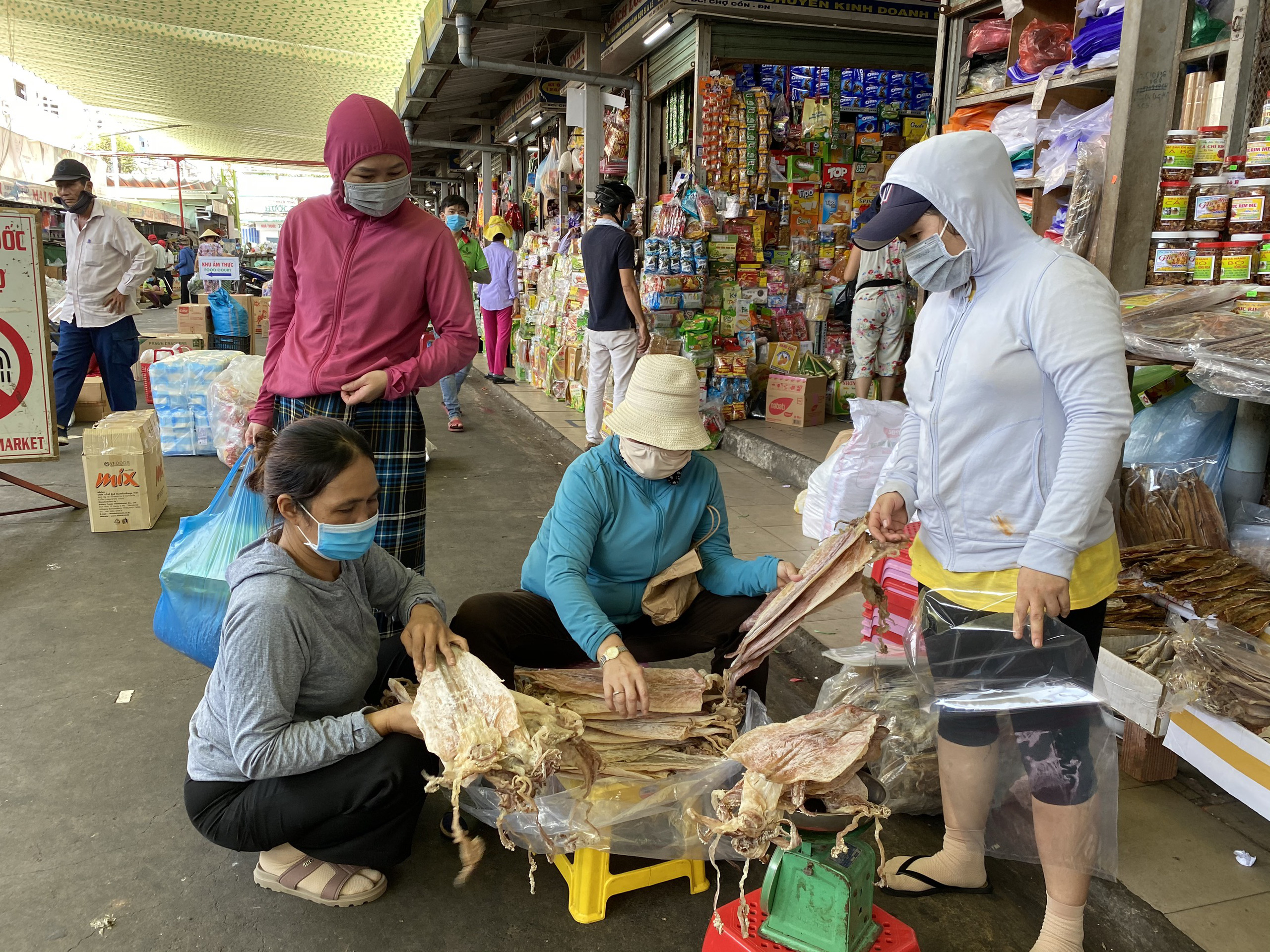 Đà Nẵng, Nha Trang: Siết chặt 5K, phạt người không đeo khẩu trang ở nơi công cộng - Ảnh 5.
