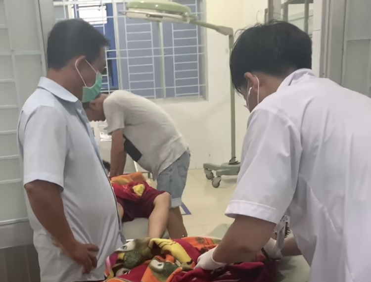 2 bé trai đuối nước tử vong thương tâm ở hồ Trị An - Ảnh 1.