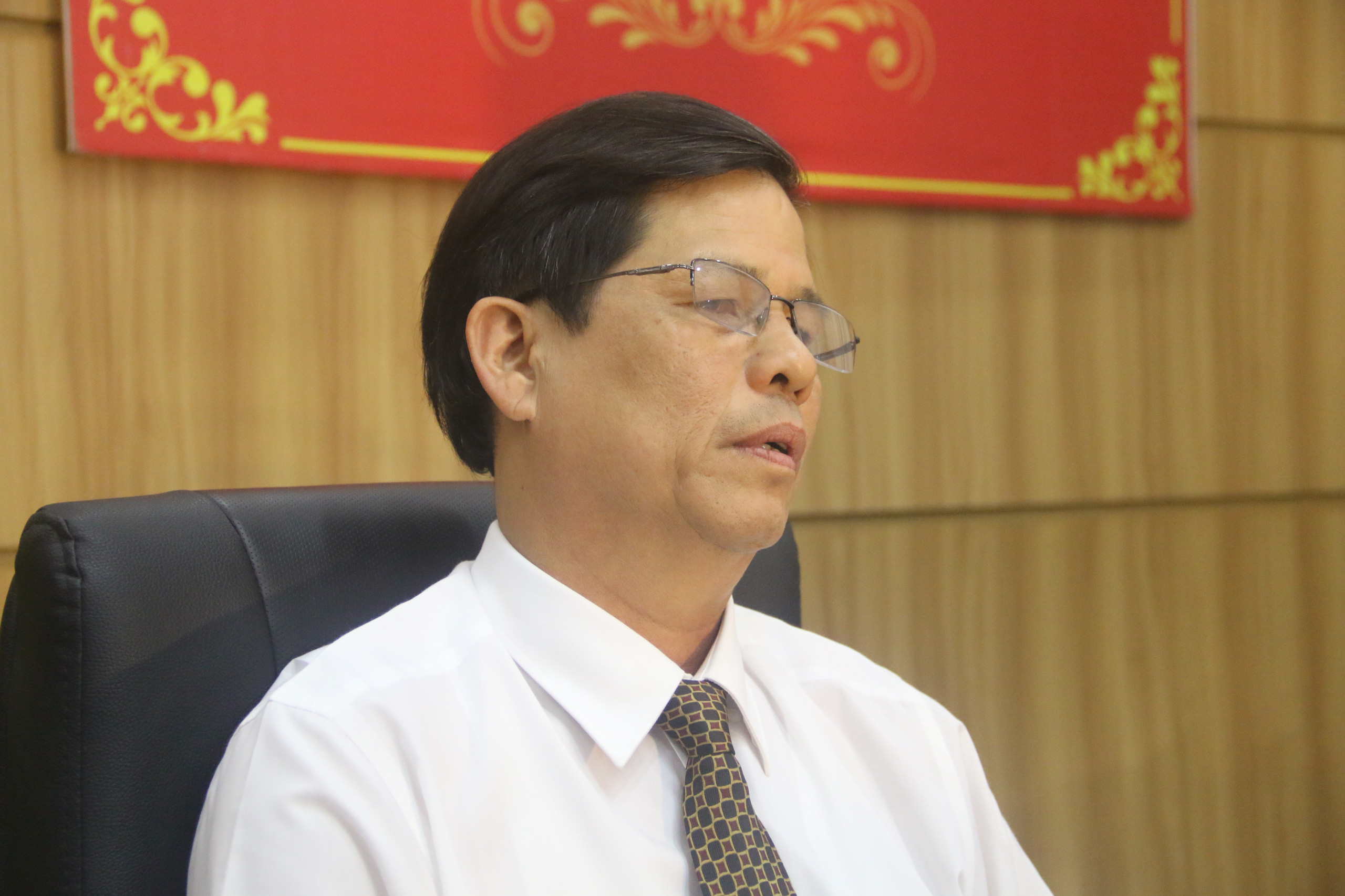 Kh&aacute;nh H&ograve;a: Kh&aacute;ch đến nhiều, chủ tịch nhận khuyết điểm trong ph&ograve;ng dịch Covid-19 - Ảnh 2.