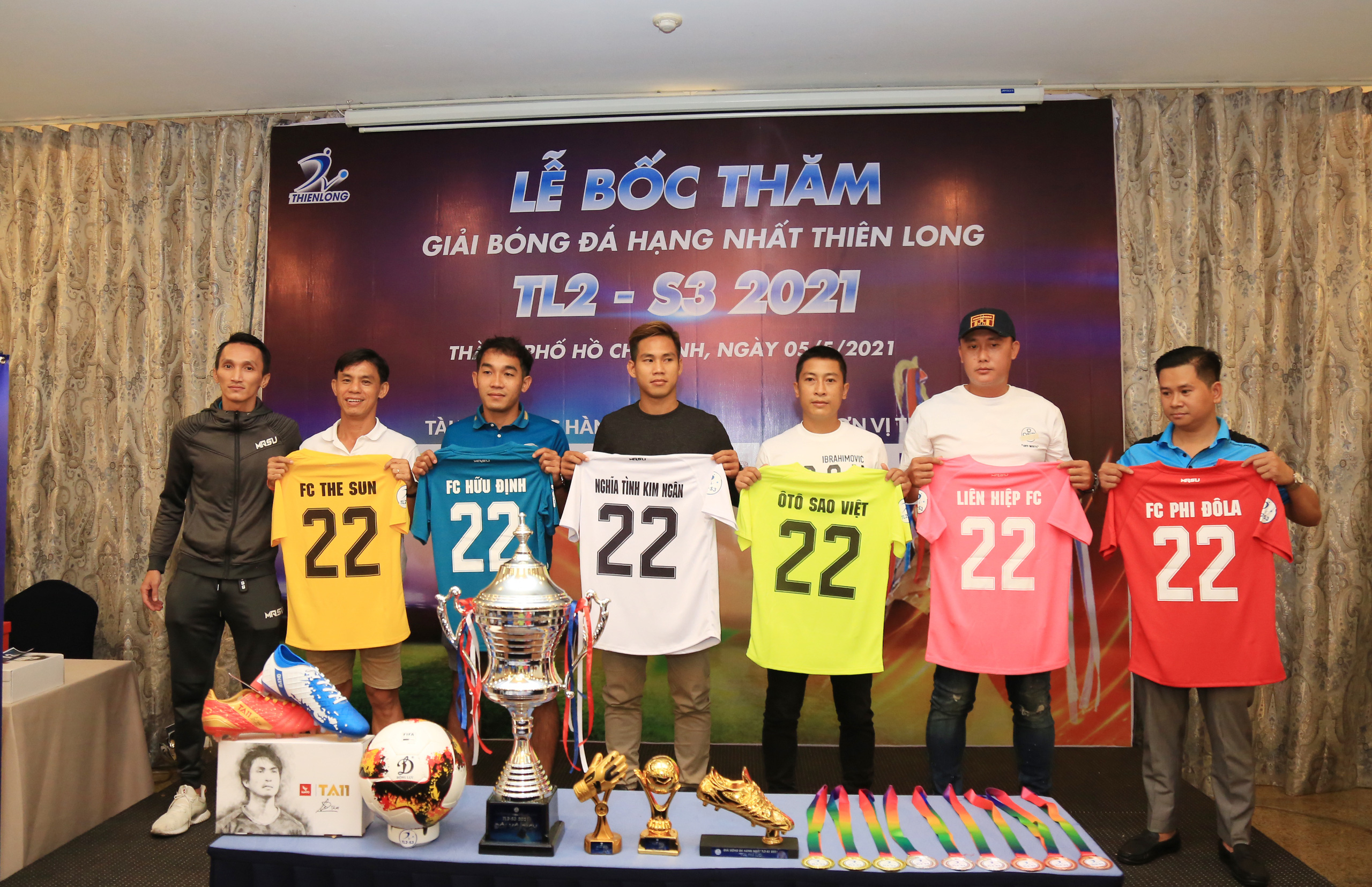 Hào hứng chờ khởi tranh giải phủi Thiên Long - Ảnh 2.
