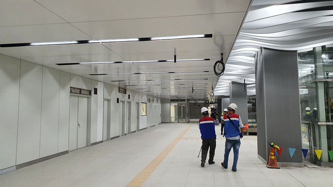 Metro sắp chạy rồi!