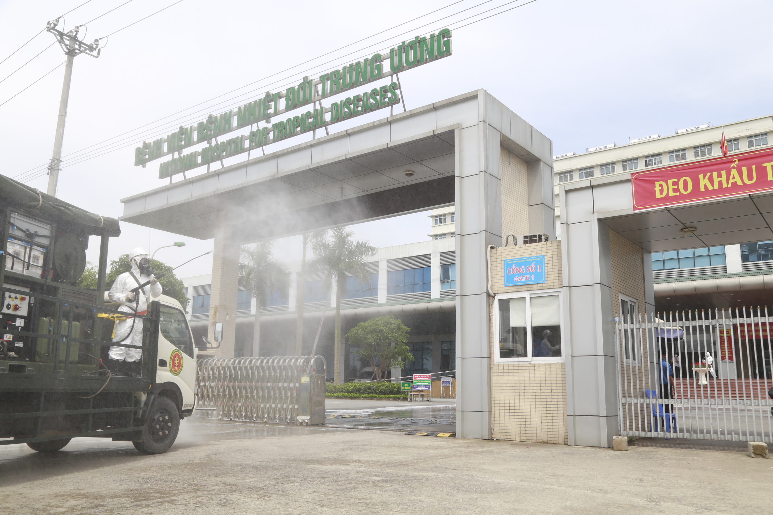 "Ổ dịch" Bệnh viện Bệnh Nhiệt đới Trung ương cơ sở 2: Nhiều ca F0 không rõ nguồn lây