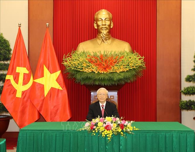 Tổng B&iacute; thư Nguyễn Ph&uacute; Trọng điện đ&agrave;m với B&iacute; thư thứ nhất Đảng Cộng sản Cuba - Ảnh 1.