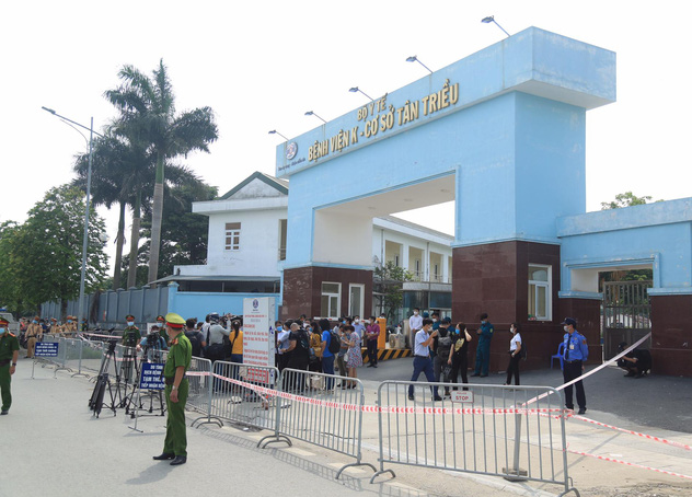 Phong tỏa, cách ly y tế 10 bệnh viện trên cả nước vì Covid-19