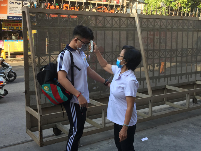 Cập nhật: 21 tỉnh, thành cho học sinh tạm dừng đến trường