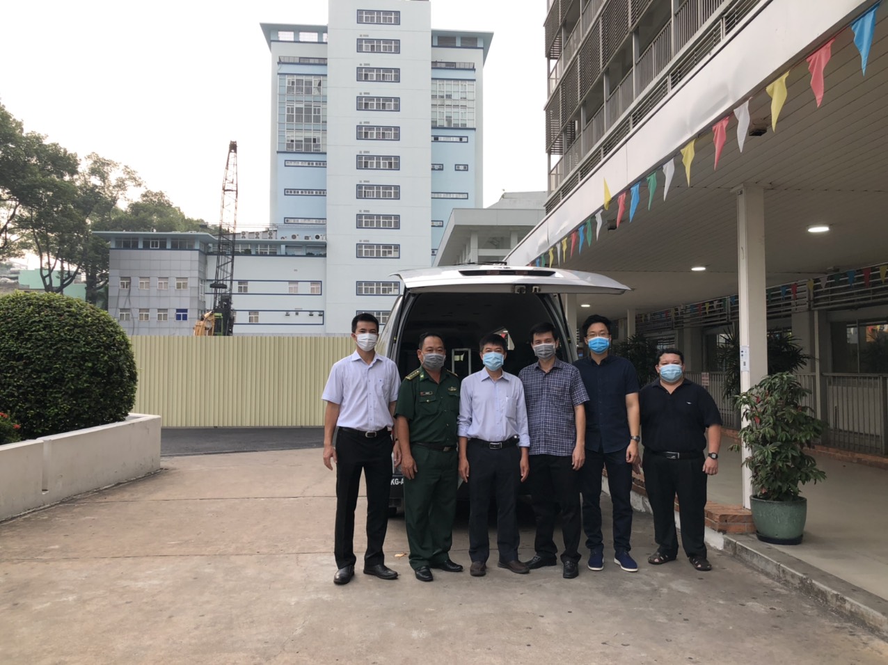 Đội phản ứng nhanh Bệnh viện Chợ Rẫy tiếp tục l&ecirc;n đường hỗ trợ Ki&ecirc;n Giang - Ảnh 1.