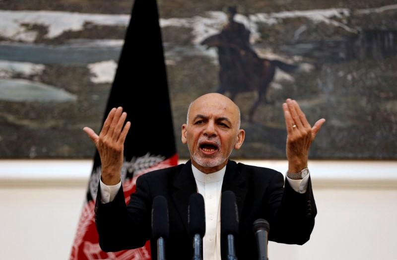 Hơn 200 người thương vong vì vụ tấn công “nhằm vào tương lai Afghanistan” - Ảnh 2.
