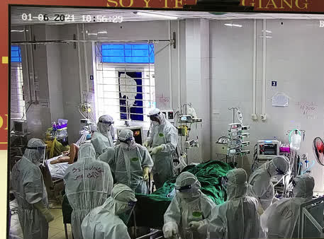 Thai phụ 26 tuổi mắc Covid-19 ở Bắc Giang phải can thiệp ECMO, dùng thuốc an thần