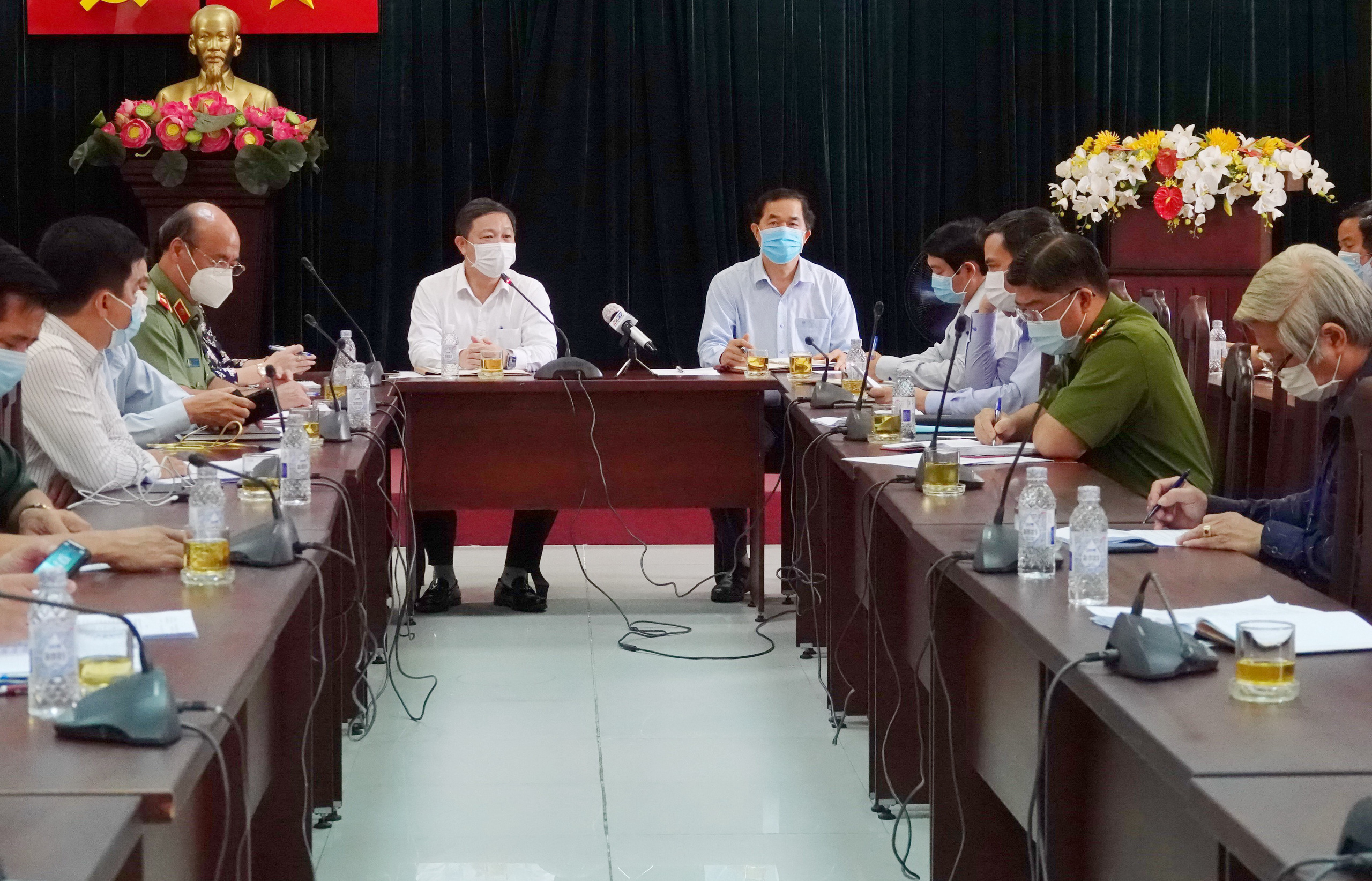 Lập các chốt kiểm soát từ xa để giảm ùn ứ giao thông ở quận Gò Vấp