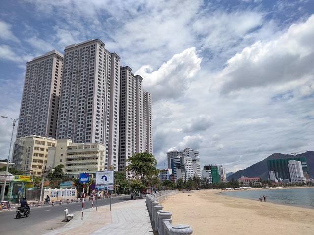 Nhà đầu tư tháo chạy, bán cắt lỗ condotel - Ảnh 1.