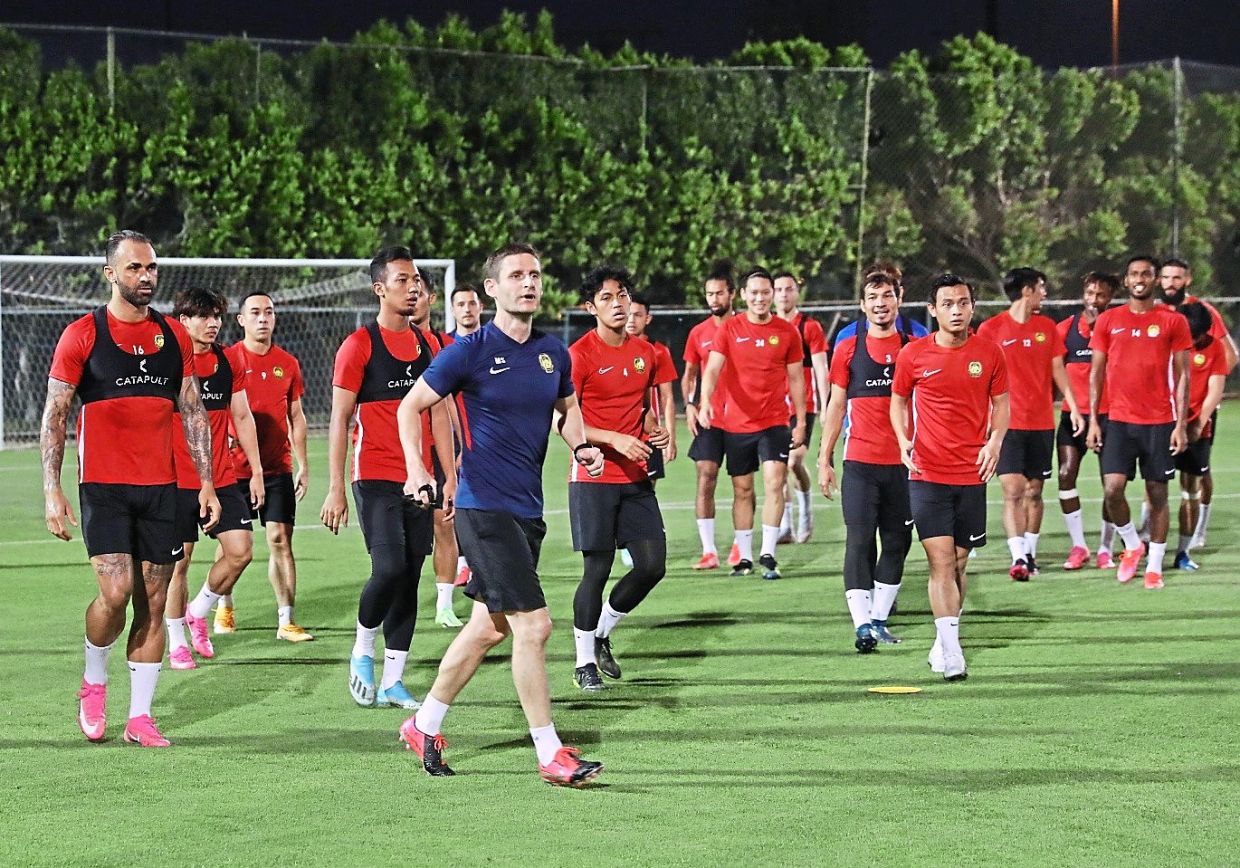 B&aacute;o ch&iacute; thể thao Malaysia viết g&igrave; trước trận chạm tr&aacute;n tuyển Việt Nam? - Ảnh 1.