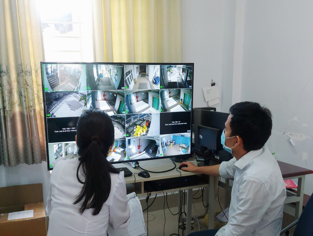 Nguy cơ nhân viên y tế mắc Covid-19 từ cộng đồng