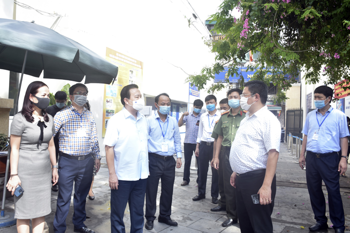 Tính phương án cho hơn 93 ngàn thí sinh thi lớp 10 trường hợp mưa bão