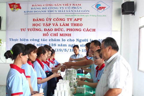 Chính trị rất gần gũi, thiết thực