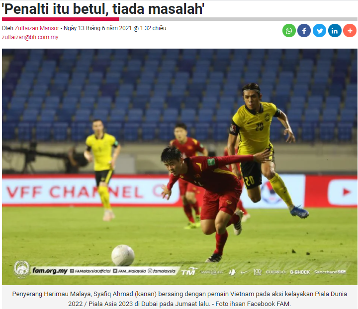 Báo chí Malaysia xác nhận Văn Toàn đã bị phạm lỗi trong vòng cấm - Ảnh 1.