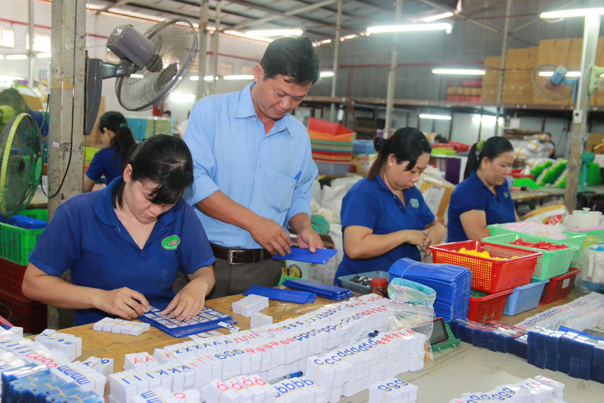 Đề xuất giảm 50% mức hưởng nếu r&uacute;t bảo hiểm x&atilde; hội một lần: V&ocirc; l&yacute; - Ảnh 2.