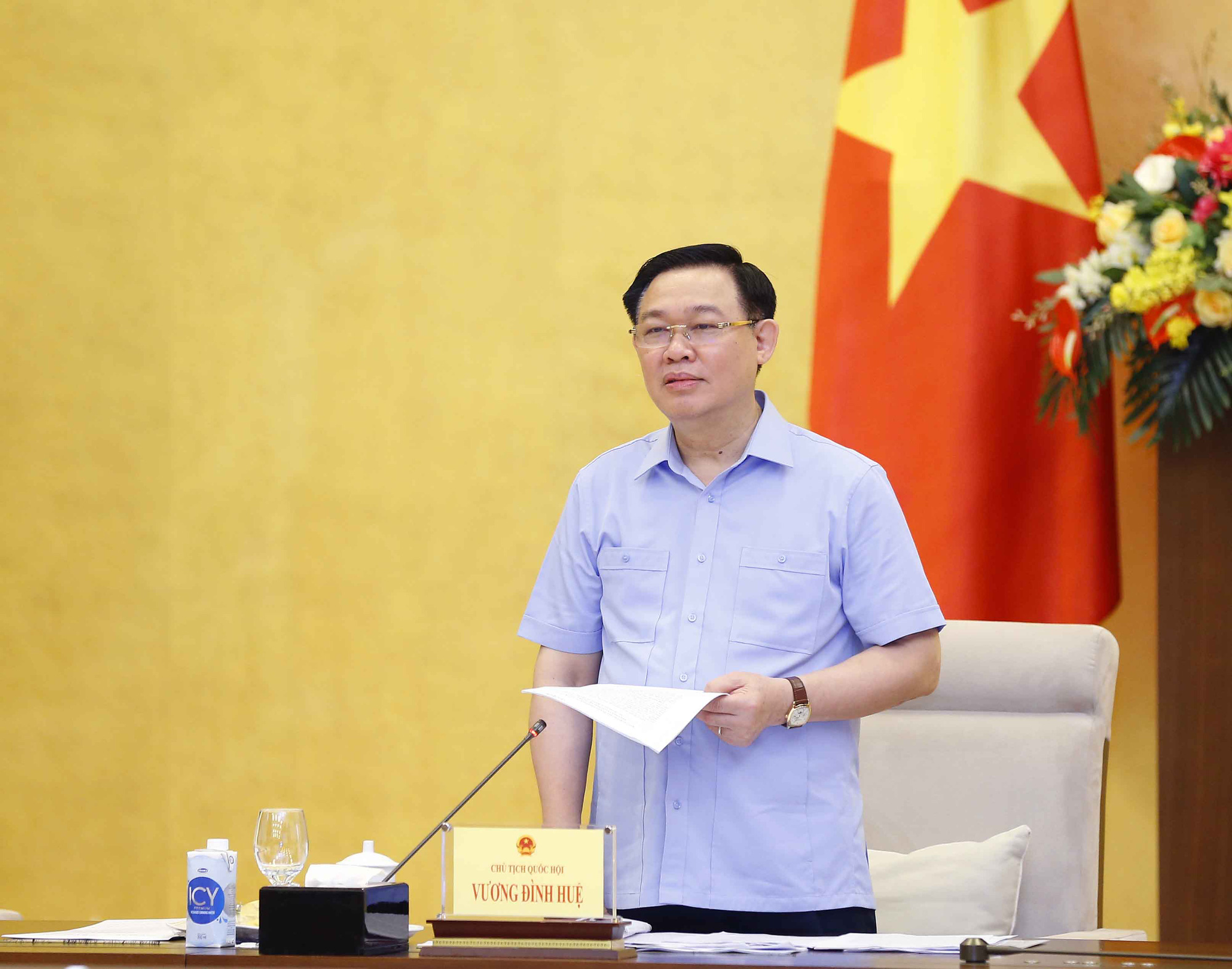 Cần đẩy nhanh chiến lược vắc-xin và tổng kết gói hỗ trợ thiệt hại do Covid-19