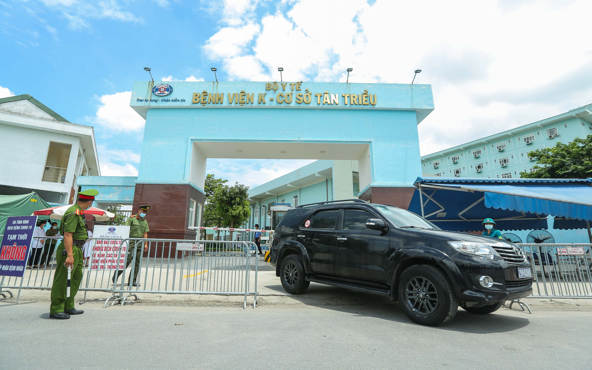 Bệnh viện K Trung ương kết th&uacute;c c&aacute;ch ly, đ&oacute;n bệnh nh&acirc;n trở lại v&agrave;o ng&agrave;y 16-6 - Ảnh 19.