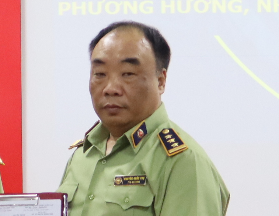 Cục Quản lý thị trường Phú Thọ: Cục trưởng bị cách chức vụ trong Đảng, Cục phó bị khai trừ Đảng - Ảnh 2.