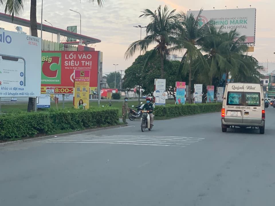 Đồng Nai vừa phong tỏa v&agrave; c&aacute;ch ly khu vực si&ecirc;u thị Big C ở TP Bi&ecirc;n H&ograve;a - Ảnh 2.